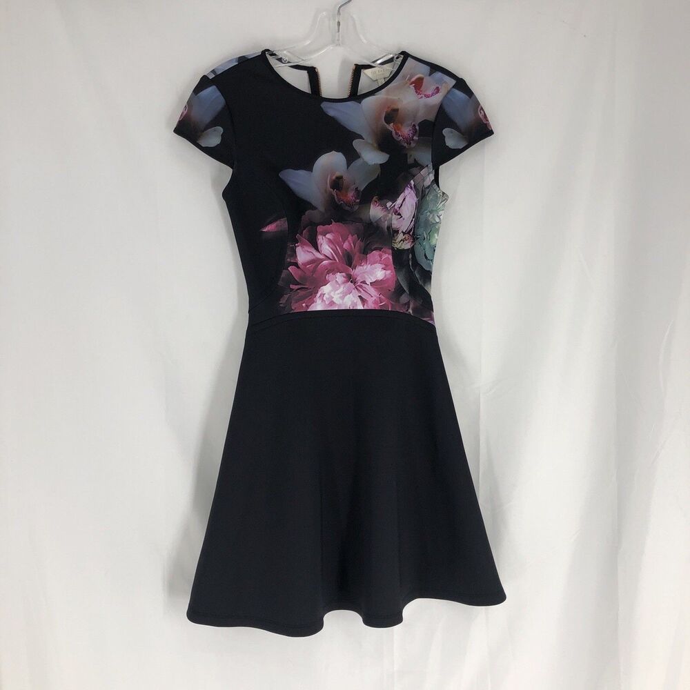 Ted Baker Dress Women’s Size 0 Black Floral Scuba Fit Flare Zip